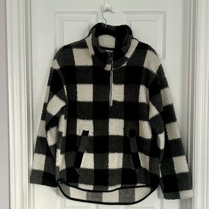 Old Navy Buffalo plaid sherpa quarter zip